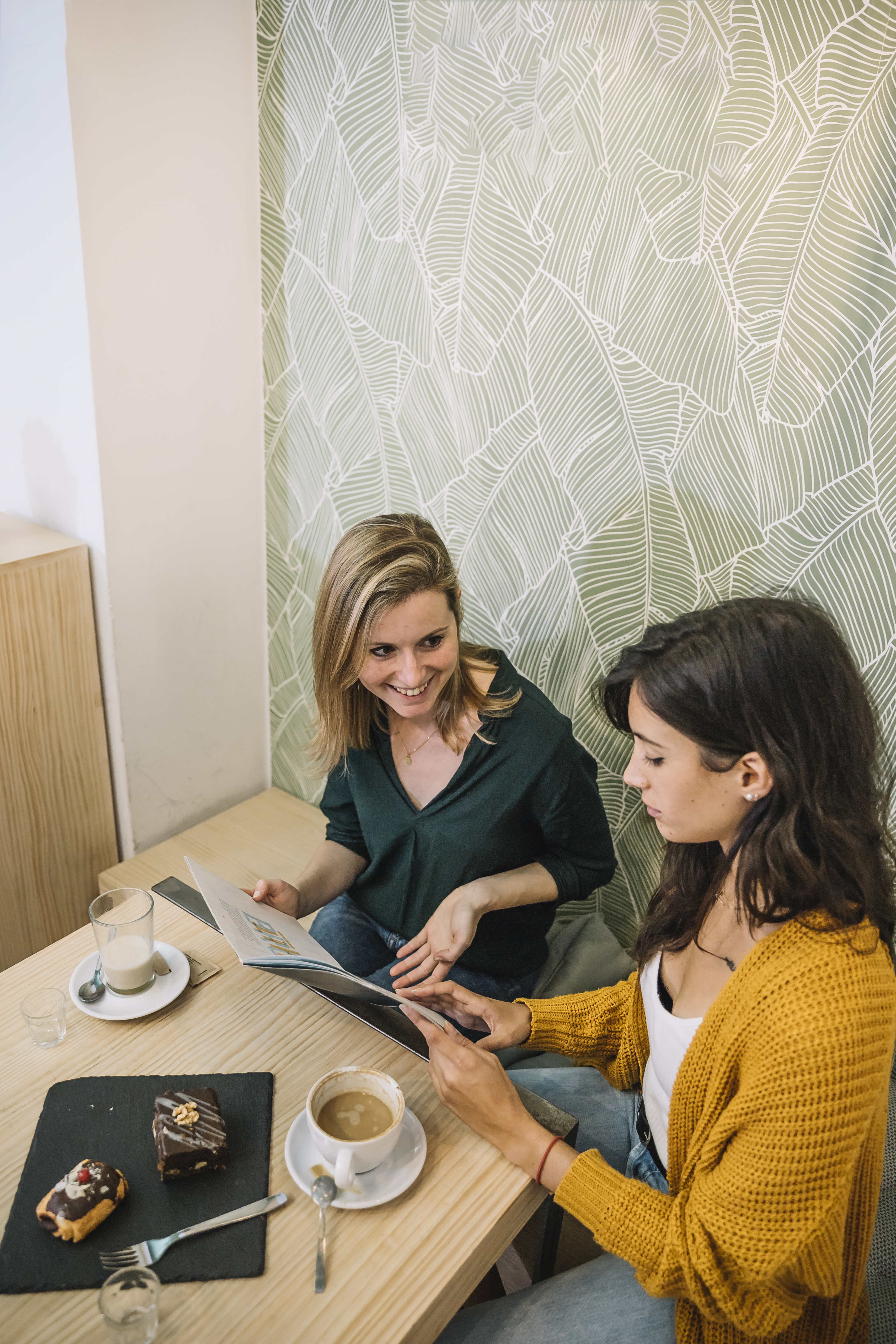 Client relationships — business dinner meeting